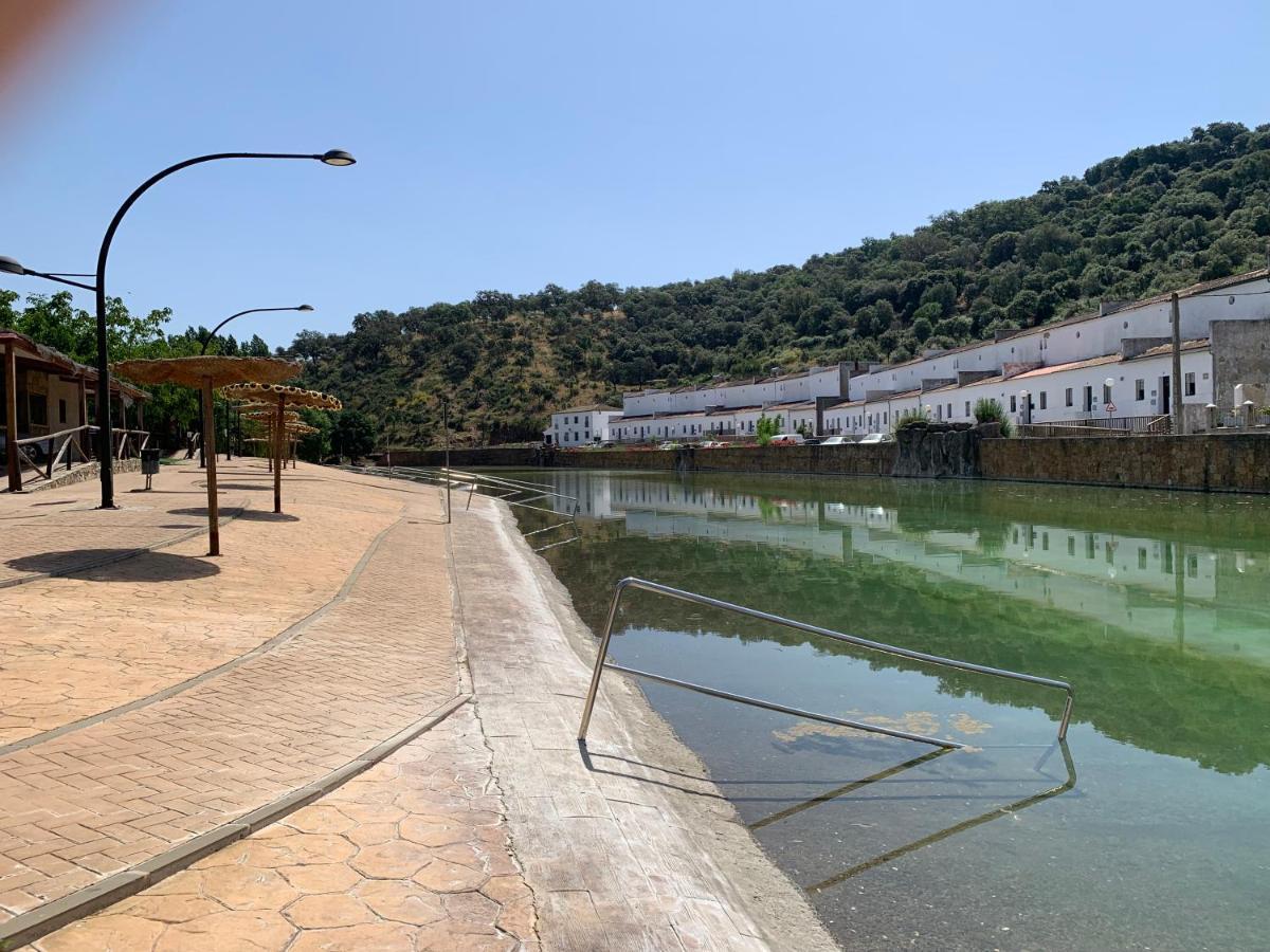 Casa Rural Nacimiento Del Hueznar - Tomillo 17 San Nicolás del Puerto Exteriör bild